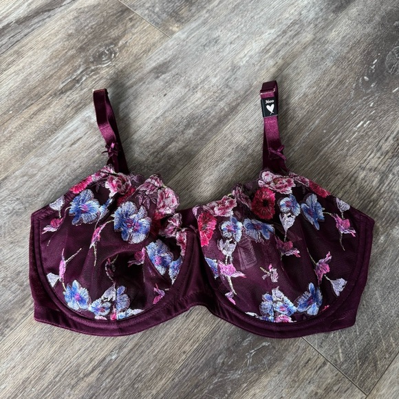 NWT! Victoria’s Secret Dream Angels Push-Up without Padding Floral Lace Bra - Picture 1 of 7